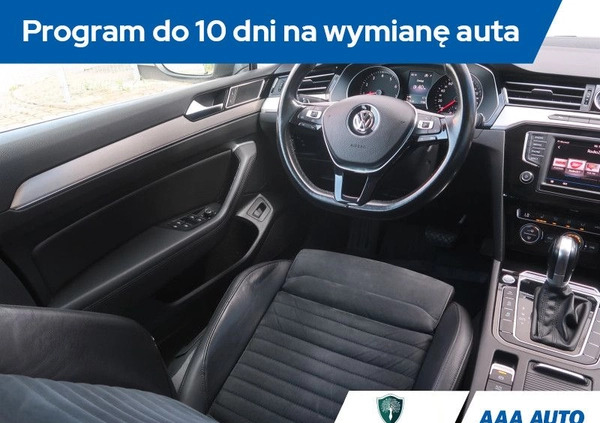 Volkswagen Passat cena 57000 przebieg: 227610, rok produkcji 2016 z Iwonicz-Zdrój małe 154